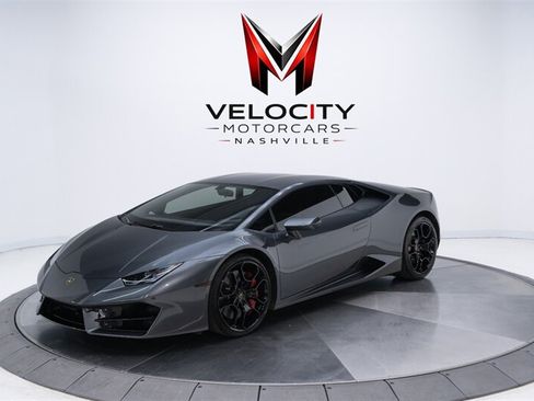 Used 2016 Lamborghini Huracan LP 580-2 RWD image 10