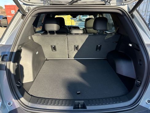 New 2026 Chevrolet Equinox LT w/ Convenience Package II image 19