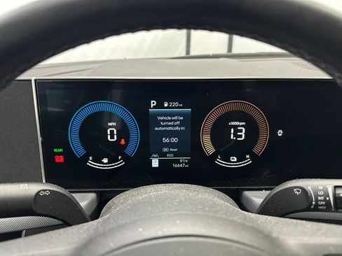 Used 2025 Hyundai Sonata SEL FWD image 25
