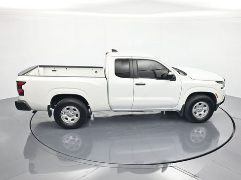 Used 2022 Nissan Frontier S RWD image 29