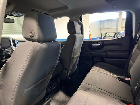 Used 2020 Chevrolet Silverado 1500 LT w/ All-Star Edition image 17