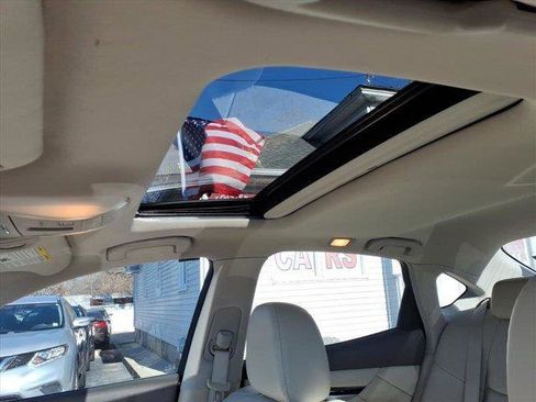 Used 2016 INFINITI Q70 3.7 image 22