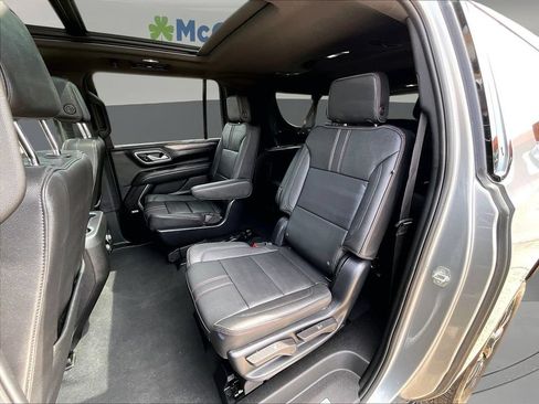 Used 2024 Chevrolet Suburban RST w/ Luxury Package AWD/4WD image 26
