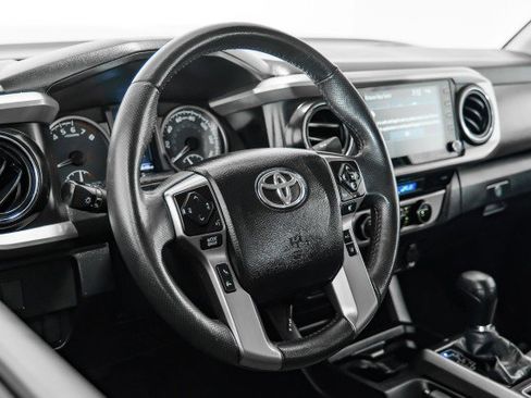 Used 2021 Toyota Tacoma SR5 image 13