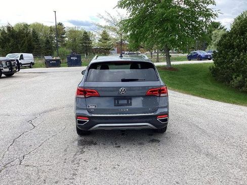 Used 2023 Volkswagen Taos SE AWD/4WD image 5