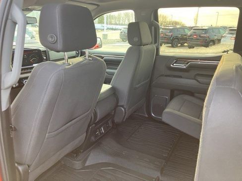 Used 2024 GMC Sierra 1500 Elevation image 21