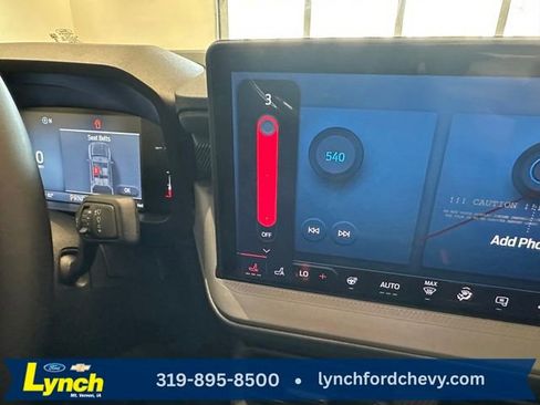 New 2025 Ford Maverick XLT w/ XLT Luxury Package AWD/4WD image 11