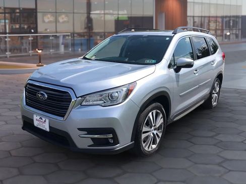 Used 2020 Subaru Ascent Limited w/ Technology Package AWD/4WD image 5