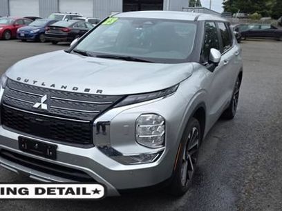 Used 2023 Mitsubishi Outlander SE