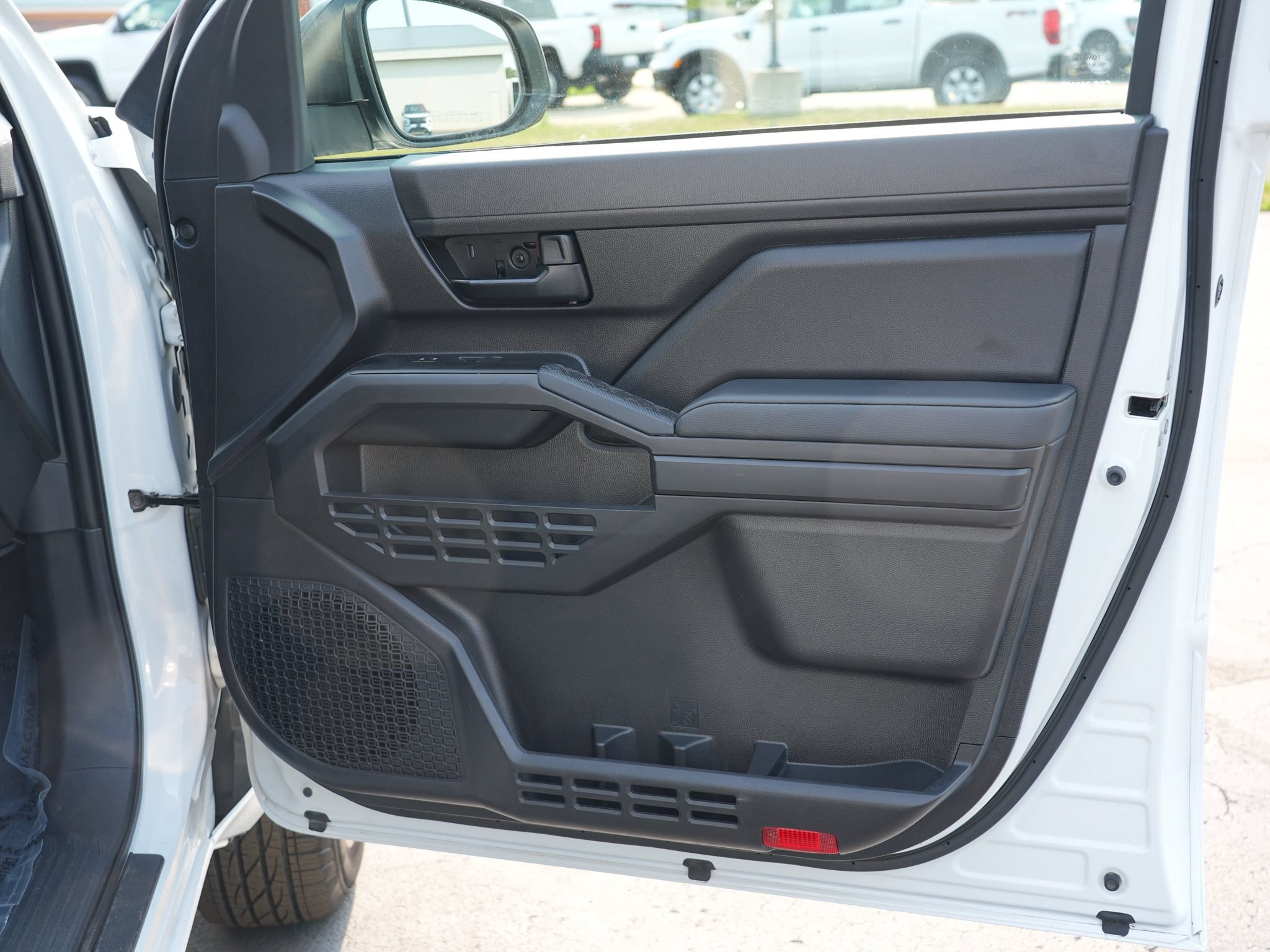 Used 2025 Toyota Tacoma SR RWD image 20