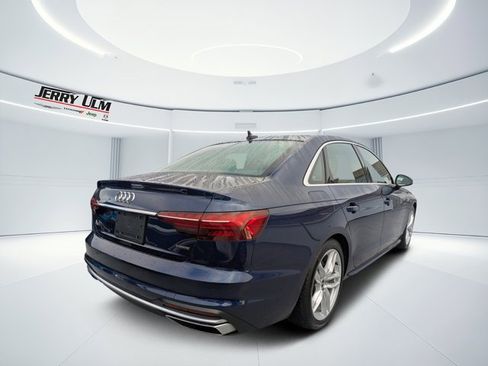 Used 2024 Audi A4 2.0T Premium Plus image 3