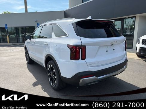 New 2026 Kia Sorento EX AWD/4WD image 10