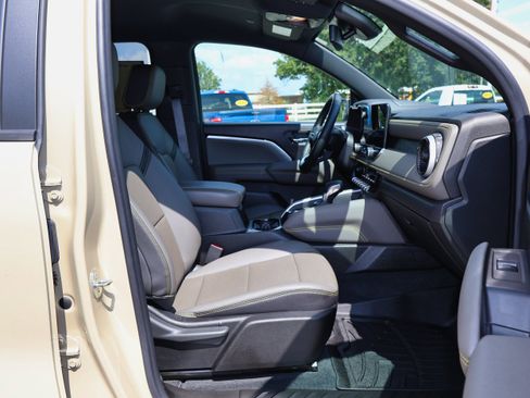 Used 2023 Chevrolet Colorado ZR2 w/ Desert Boss Special Edition image 28