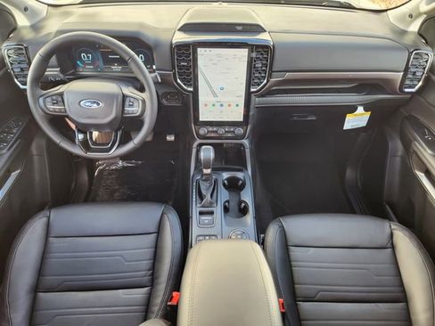 New 2025 Ford Ranger Lariat w/ FX4 Off-Road Package image 11