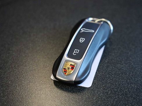 New 2026 Porsche Panamera 4 AWD/4WD image 42