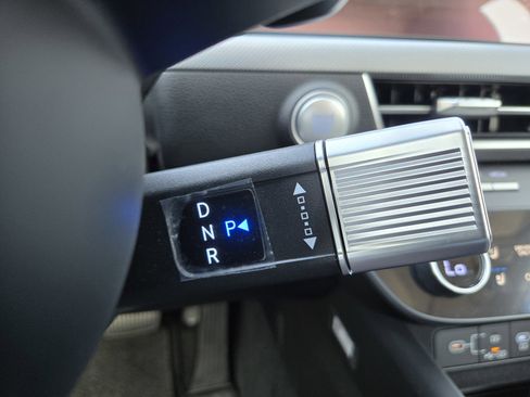 New 2025 Hyundai Sonata Limited image 18