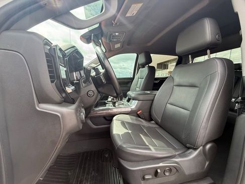 Used 2022 Chevrolet Silverado 1500 LTZ w/ Z71 Off-Road Package image 22