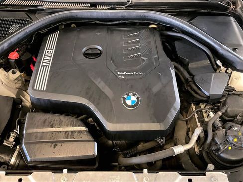 Used 2023 BMW 330i Sedan w/ Premium Package image 30