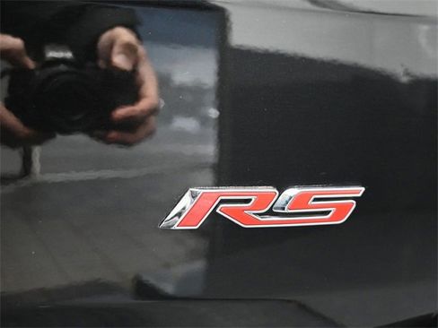 Used 2021 Chevrolet Traverse RS image 6