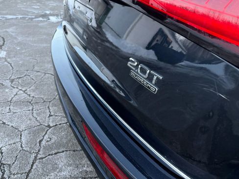 Used 2016 Audi Q5 2.0T Premium Plus w/ Technology Package image 9