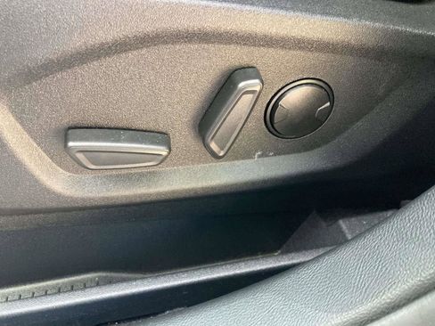 Used 2024 Ford Edge Titanium image 21