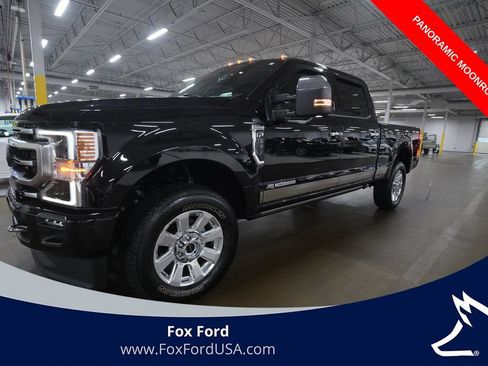 Used 2022 Ford F350 Platinum w/ FX4 Off-Road Package AWD/4WD image 1