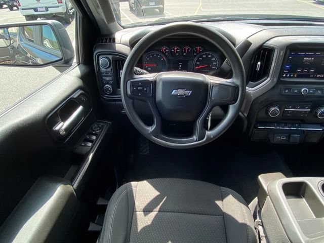 Used 2021 Chevrolet Silverado 1500 Custom Trail Boss AWD/4WD image 23