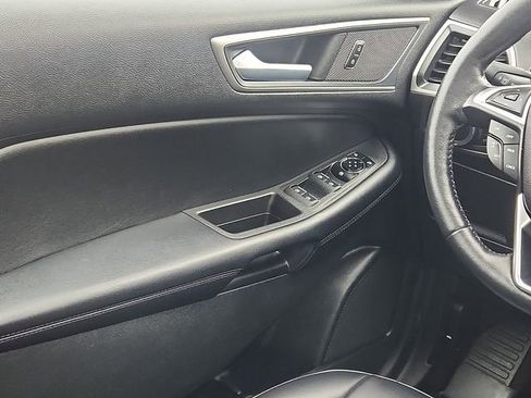 Certified 2023 Ford Edge SEL w/ Convenience Package image 11