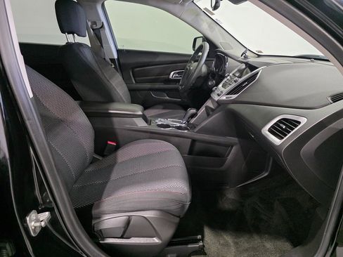 Used 2017 GMC Terrain SLE image 24