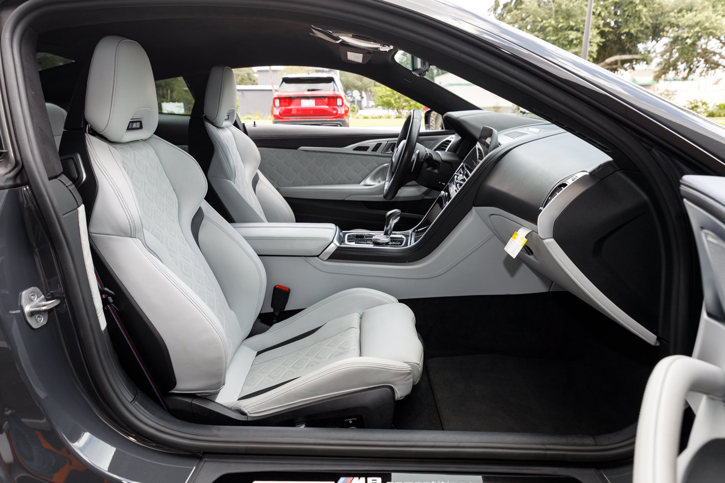 Used 2022 BMW M8 Competition AWD/4WD image 42
