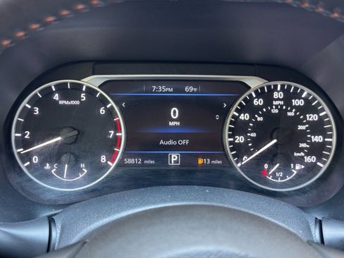 Used 2023 Nissan Sentra SR w/ Midnight Edition Package FWD image 17