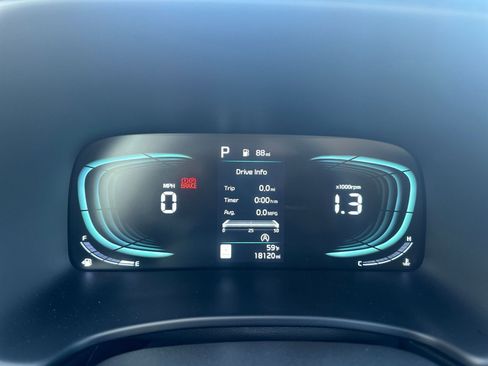 Used 2025 Kia Soul LX w/ LX Technology Package image 45