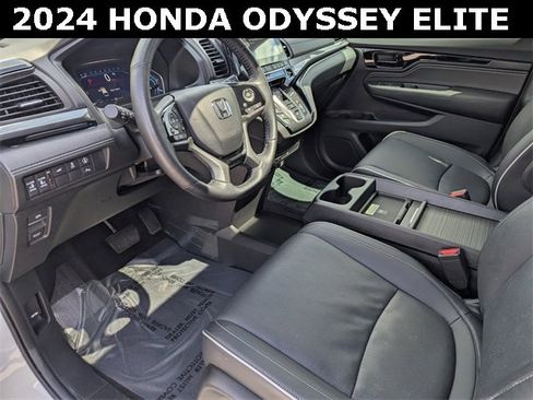 Used 2024 Honda Odyssey Elite image 26
