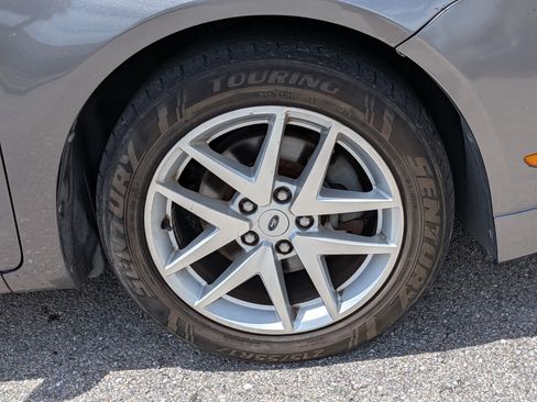 Used 2012 Ford Fusion SEL FWD image 11
