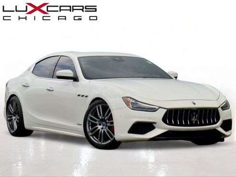 Used 2018 Maserati Ghibli S GranSport Q4 AWD/4WD image 1
