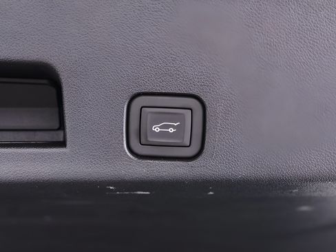 Used 2026 Chevrolet Traverse RS AWD/4WD image 43
