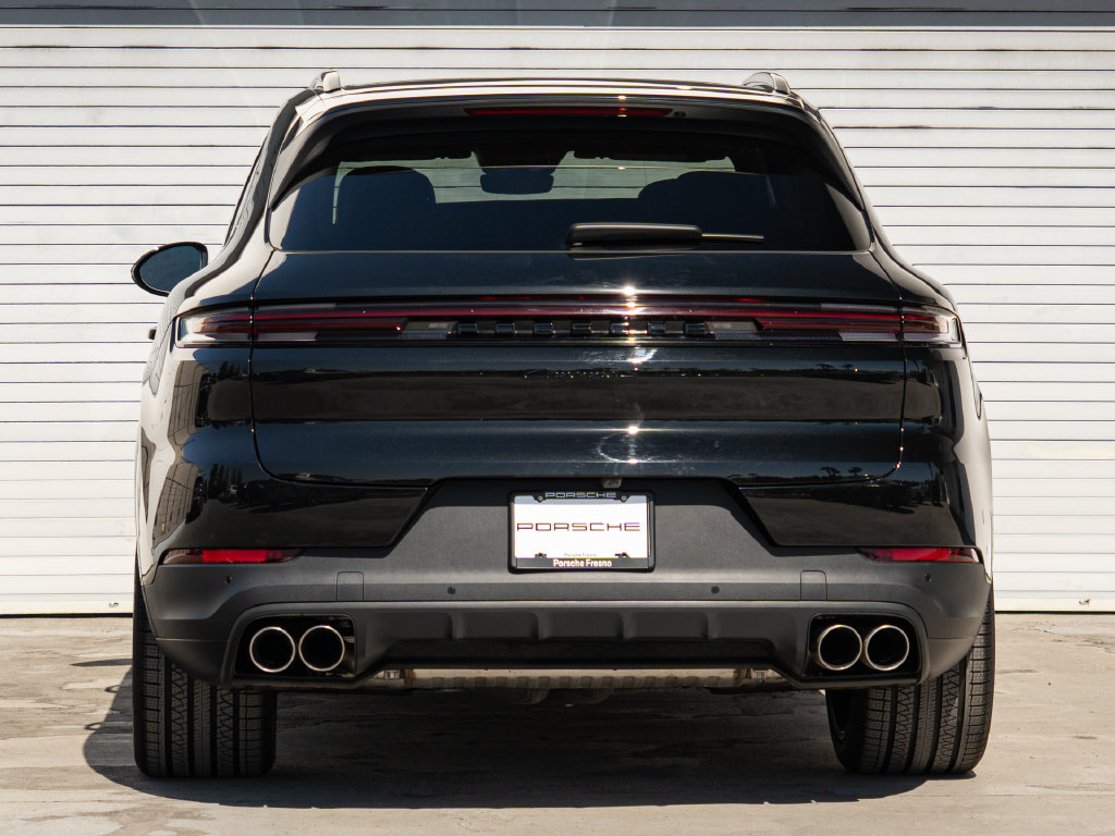 Certified 2026 Porsche Cayenne S AWD/4WD image 8