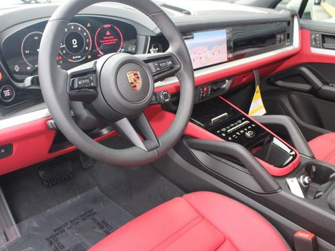 New 2026 Porsche Cayenne AWD/4WD image 4