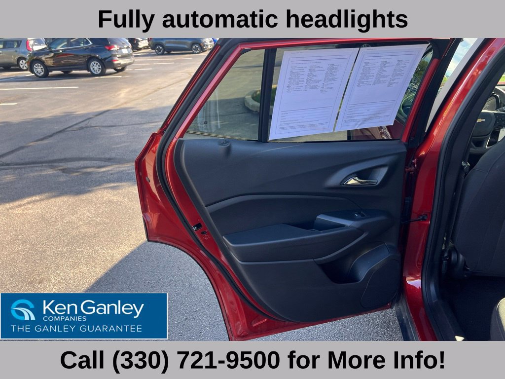 Used 2024 Chevrolet Trax LS w/ LS Convenience Package FWD image 41