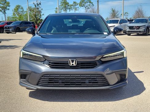 Used 2024 Honda Civic Sport image 2