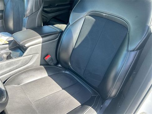 Used 2024 Jeep Grand Cherokee L Altitude image 15