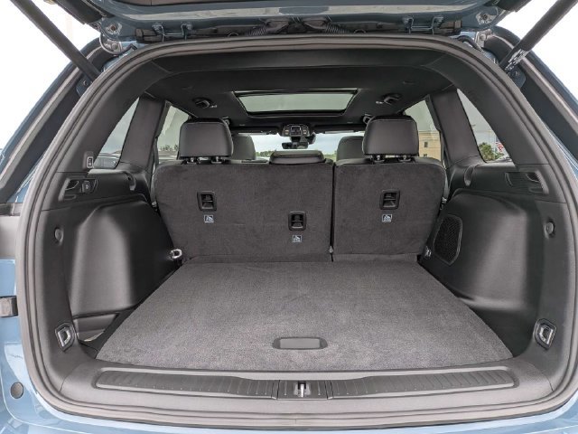 New 2027 Jeep Grand Cherokee Limited w/ Limited Altitude Package RWD image 13