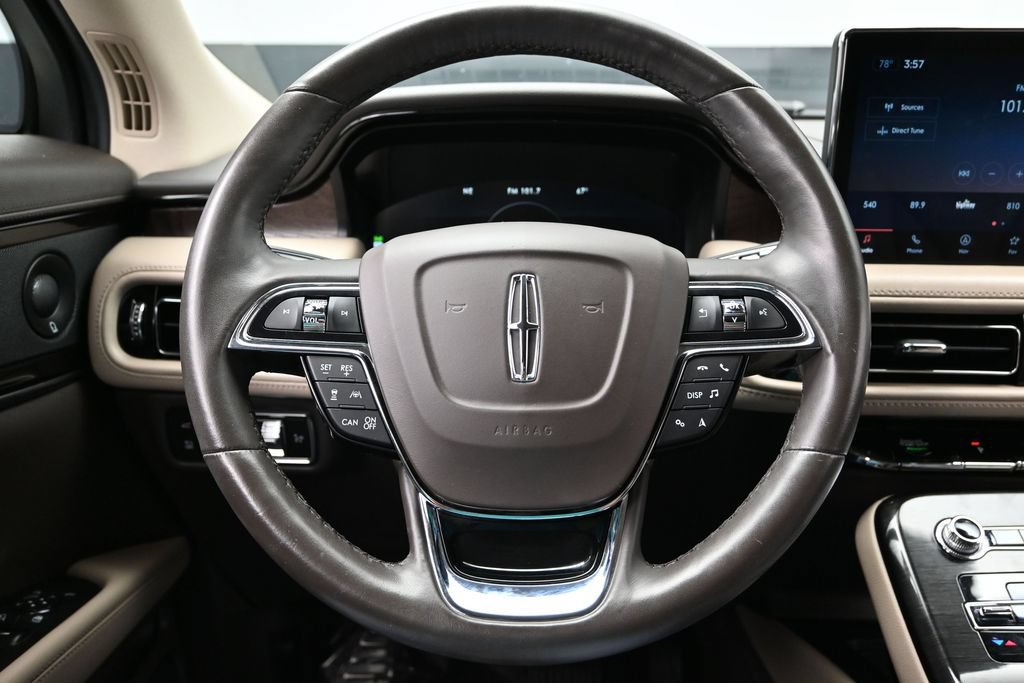 Used 2022 Lincoln Nautilus Reserve w/ Equipment Group 201A FWD image 26