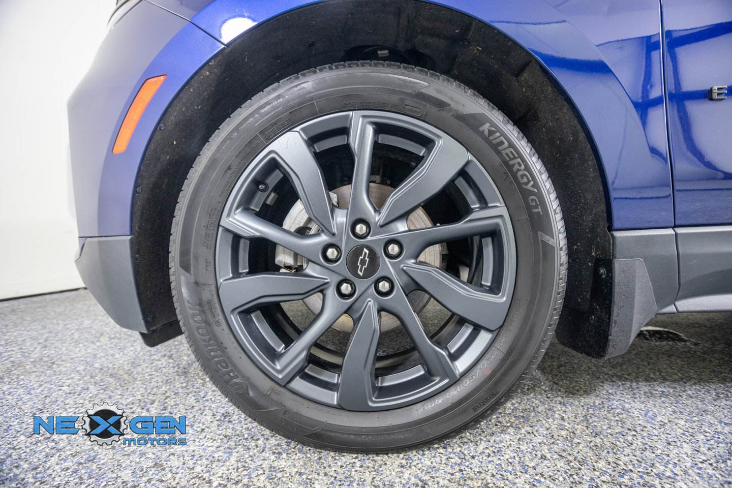 Used 2022 Chevrolet Equinox RS w/ LPO, Floor Liner Package FWD image 48