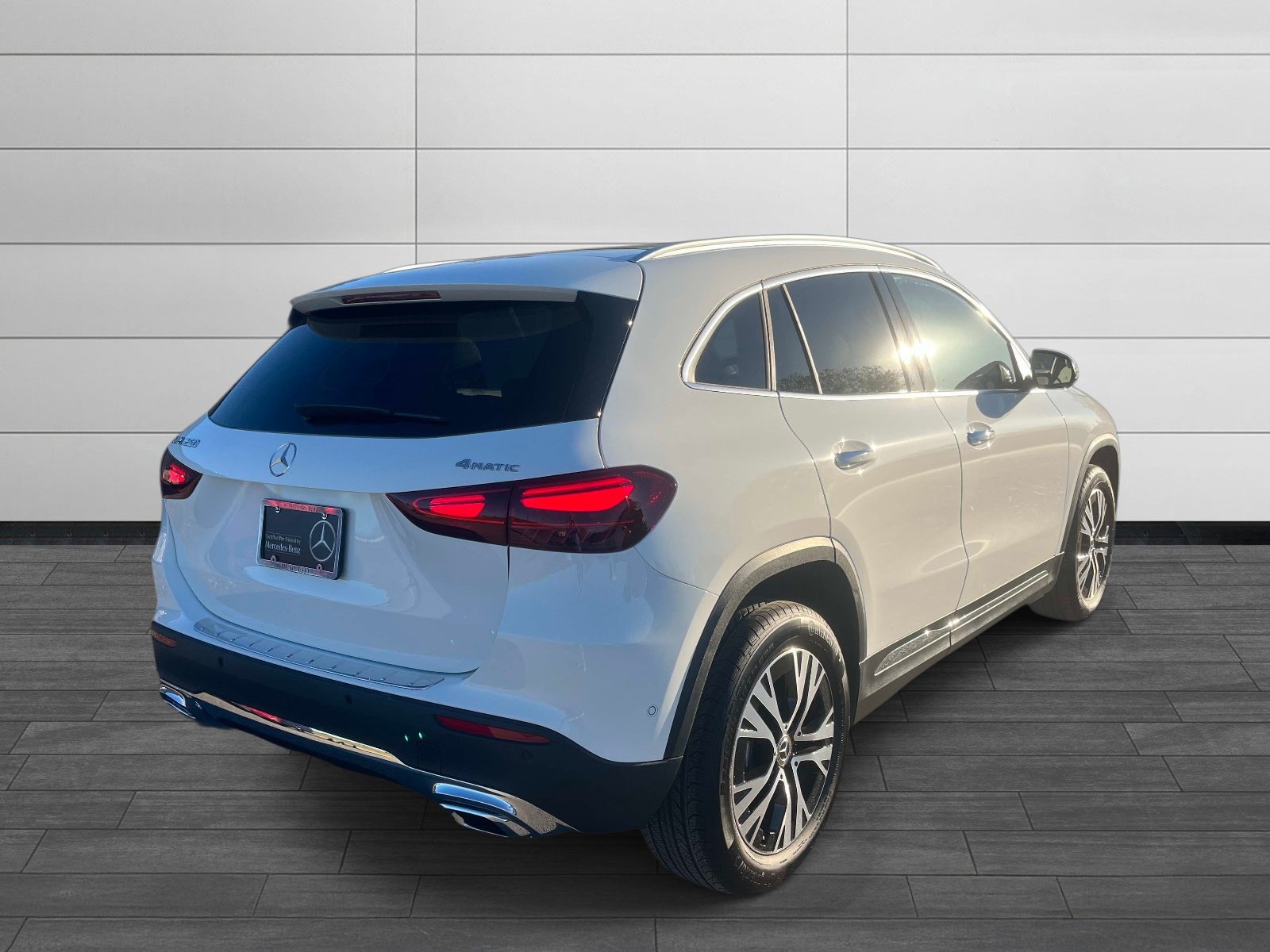 Used 2026 Mercedes-Benz GLA 250 4MATIC image 3