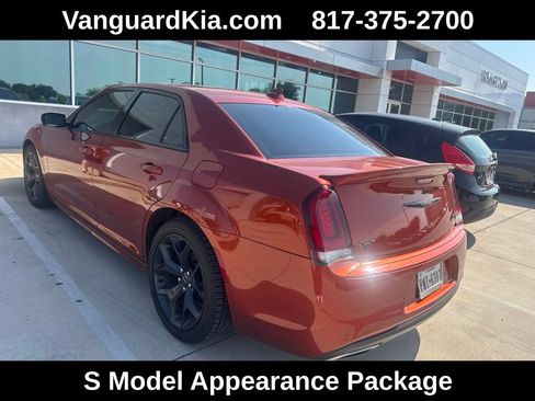 Used 2021 Chrysler 300 S w/ Popular Equipment Group RWD image 3