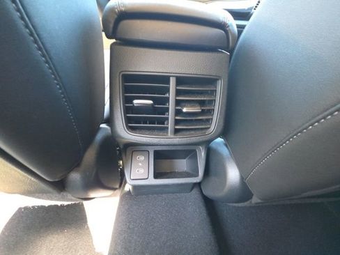 Used 2025 Kia Seltos S image 24