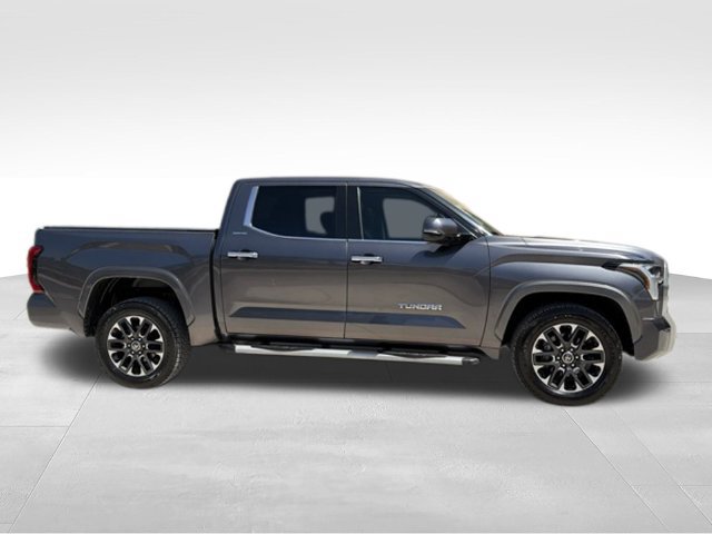 Used 2022 Toyota Tundra Limited AWD/4WD image 5