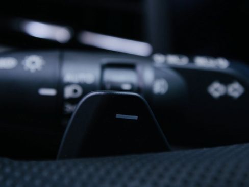 Used 2023 Mitsubishi Outlander SE image 10