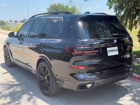 Used 2024 BMW X7 xDrive40i w/ M Sport Package AWD/4WD image 6
